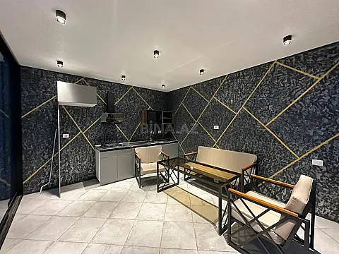 Satılır 4 otaqlı həyət evi 160 m²