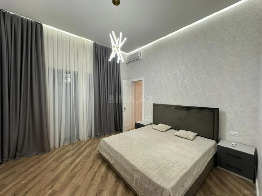 Satılır 4 otaqlı həyət evi 160 m²