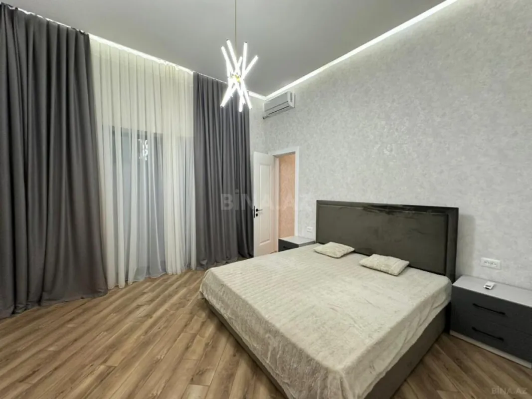 Satılır 4 otaqlı həyət evi 160 m²