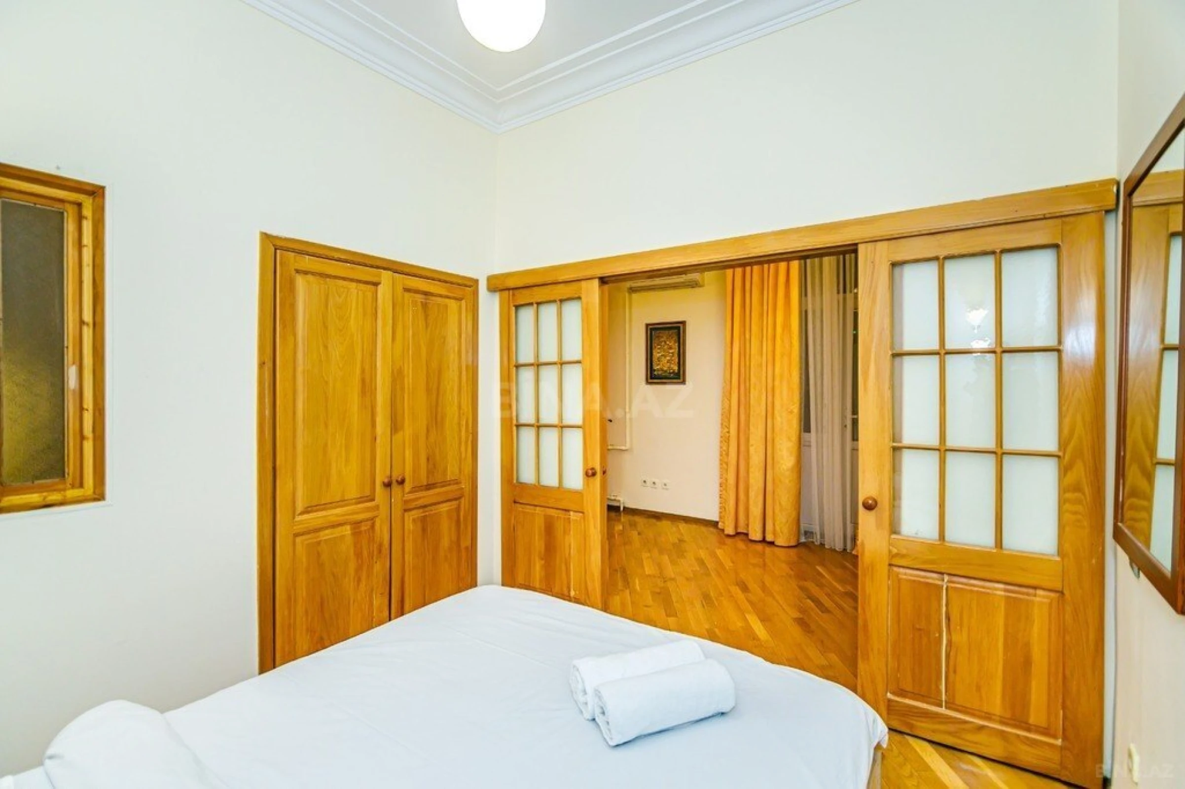 Kirayə verilir 2 otaqlı mənzil 64 m²