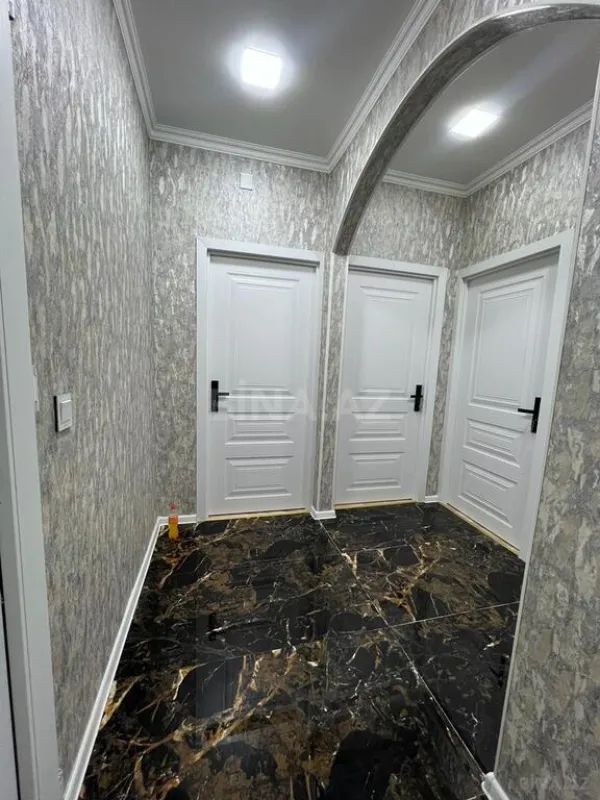 Satılır 3 otaqlı mənzil 68 m²