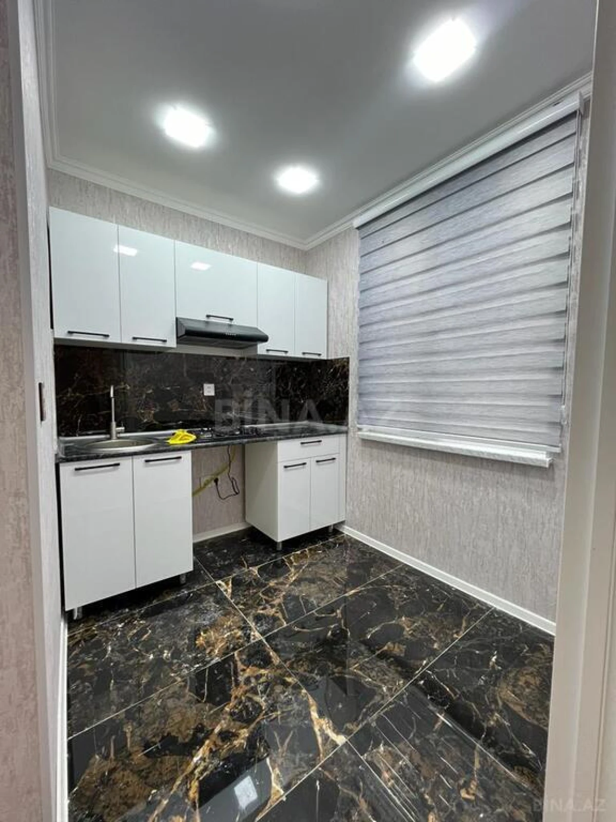 Satılır 3 otaqlı mənzil 68 m²