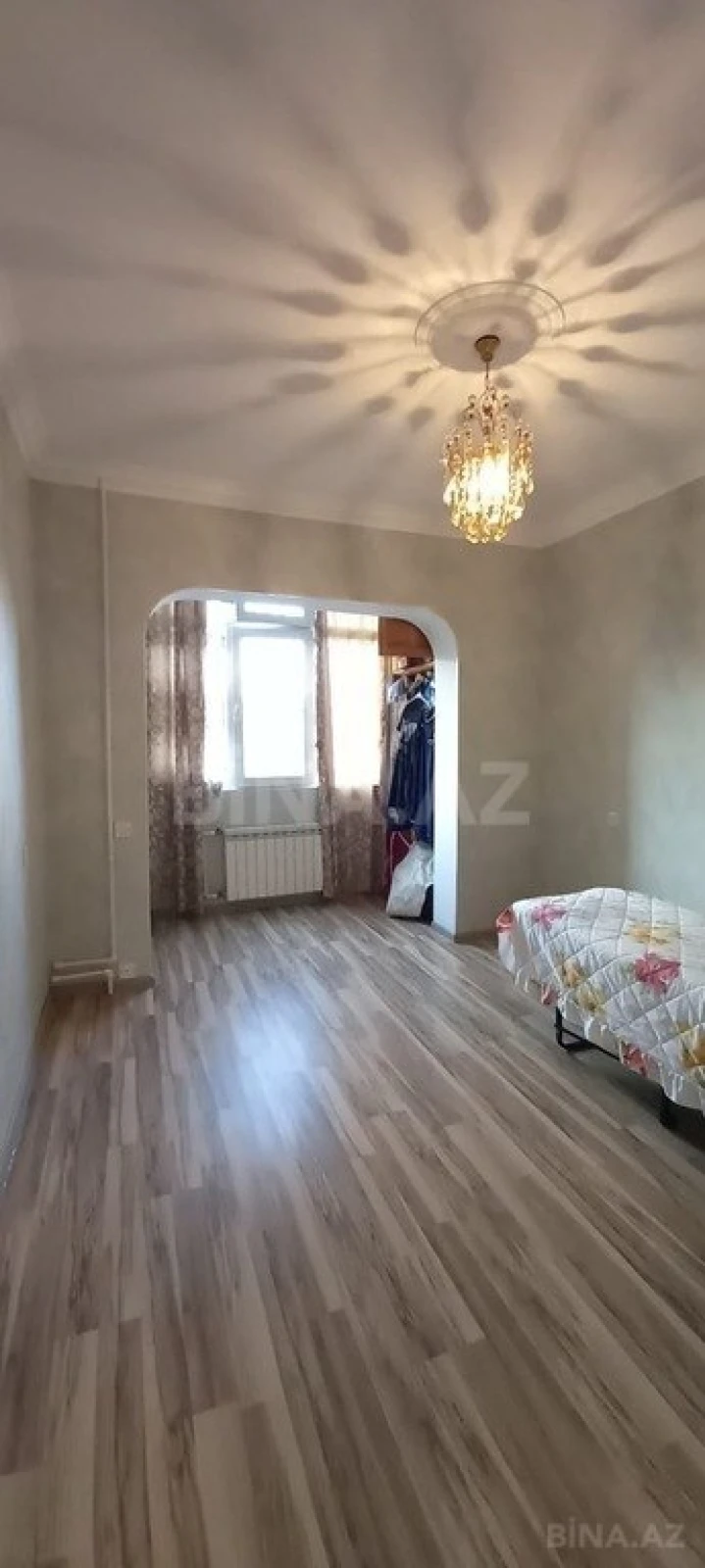 Satılır 2 otaqlı mənzil 65 m²