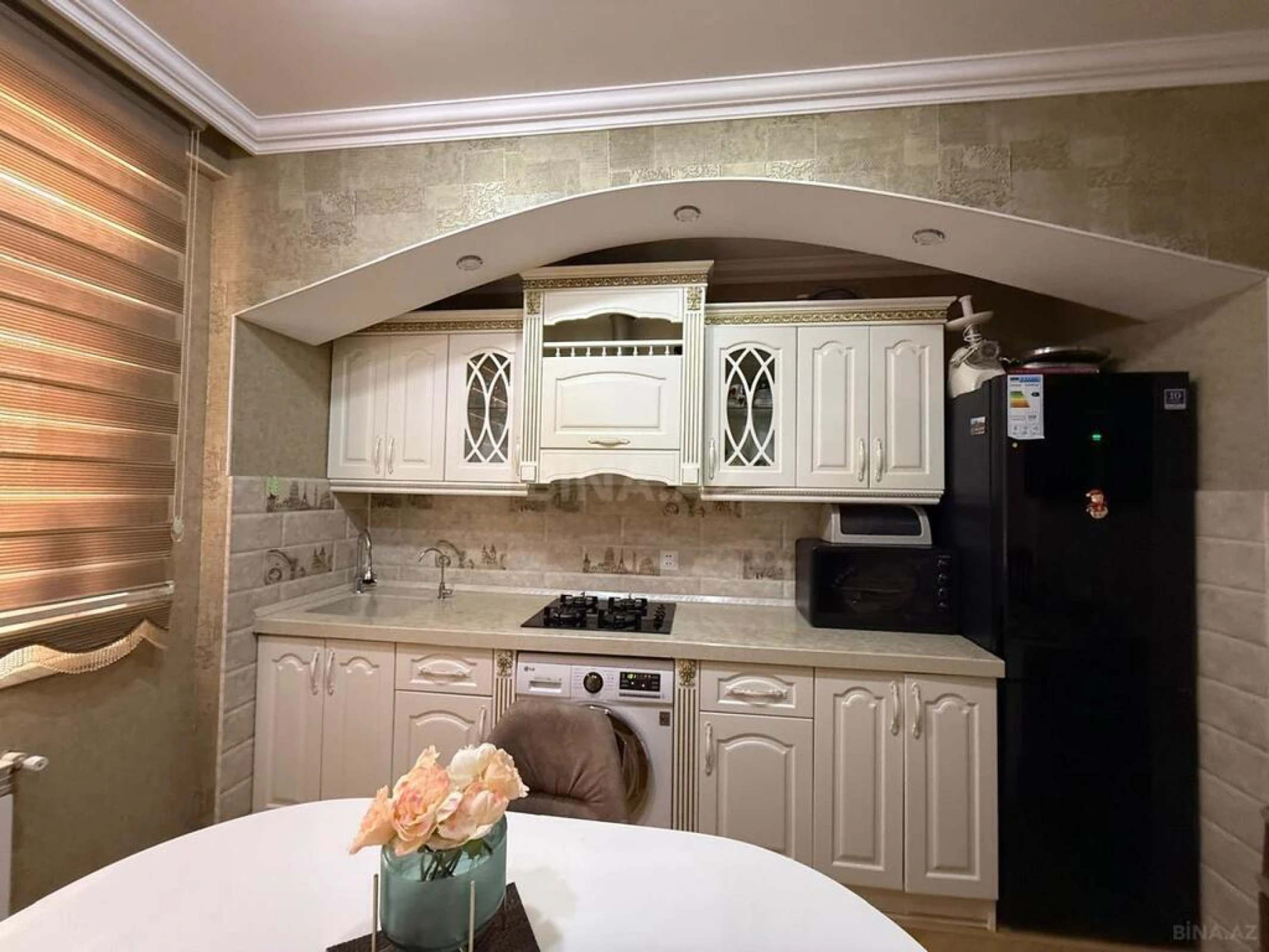 Satılır 3 otaqlı mənzil 110 m²