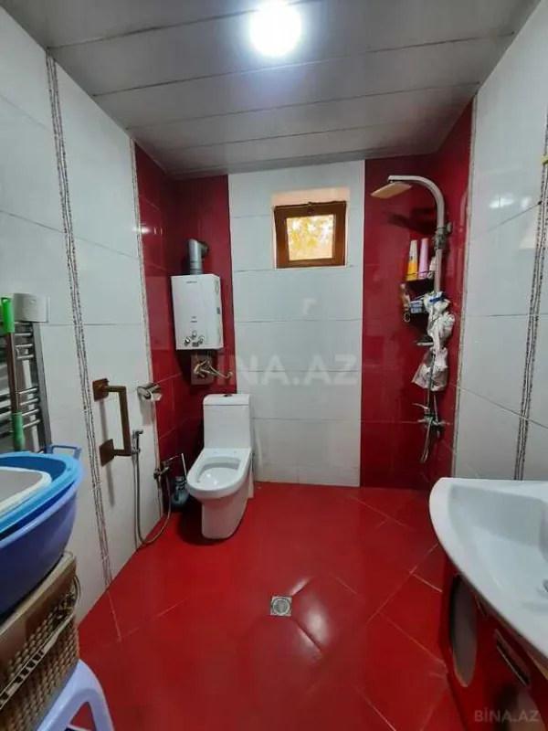 Satılır 4 otaqlı həyət evi 115 m²