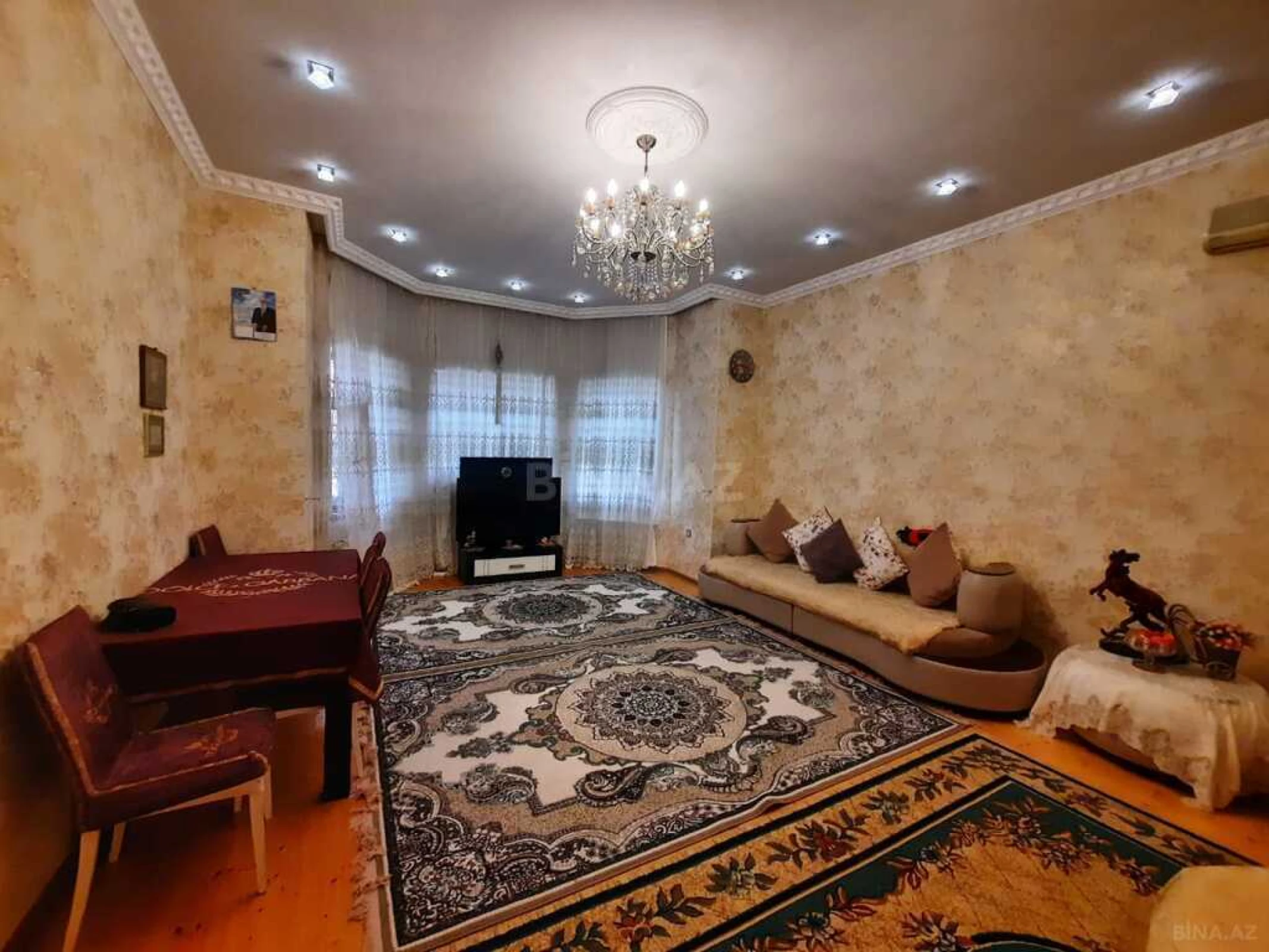 Satılır 4 otaqlı həyət evi 115 m²