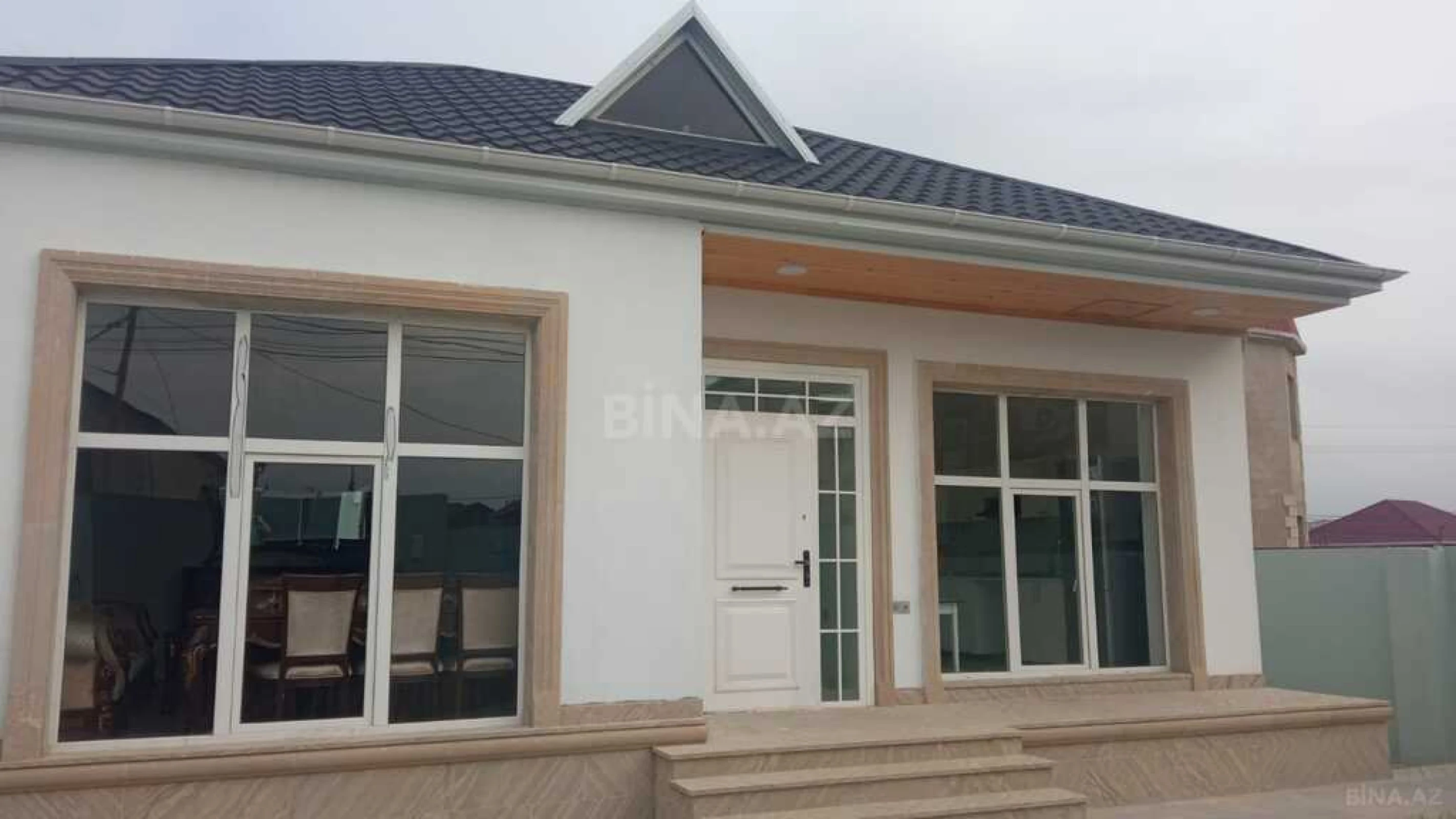 Satılır 3 otaqlı həyət evi 100 m²