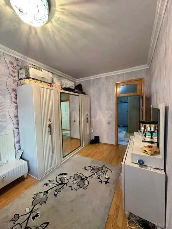 Satılır 3 otaqlı mənzil 95 m²