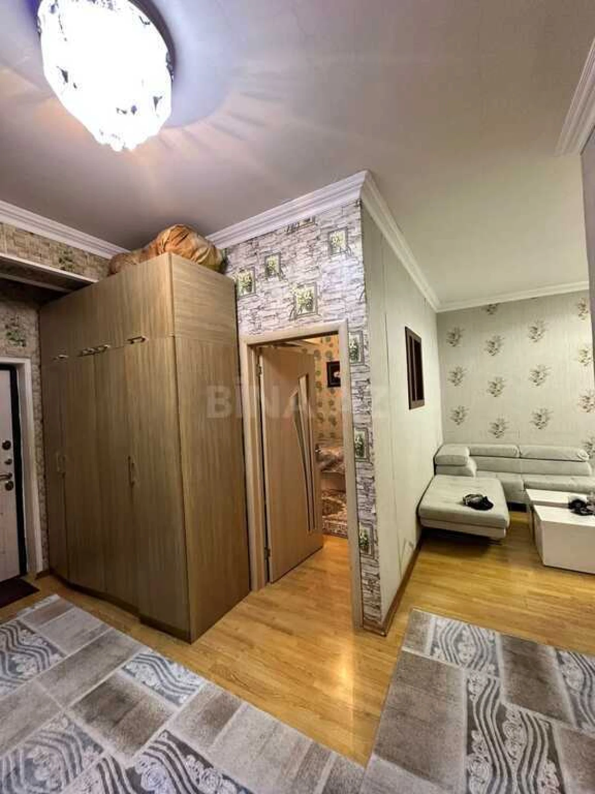 Satılır 3 otaqlı mənzil 95 m²