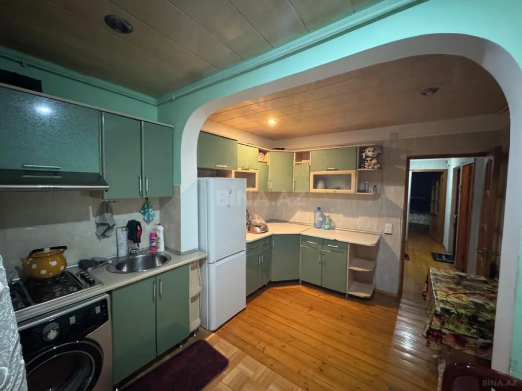 Satılır 2 otaqlı mənzil 60 m²