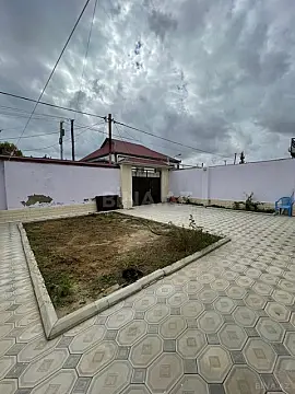 Satılır 3 otaqlı həyət evi 110 m²