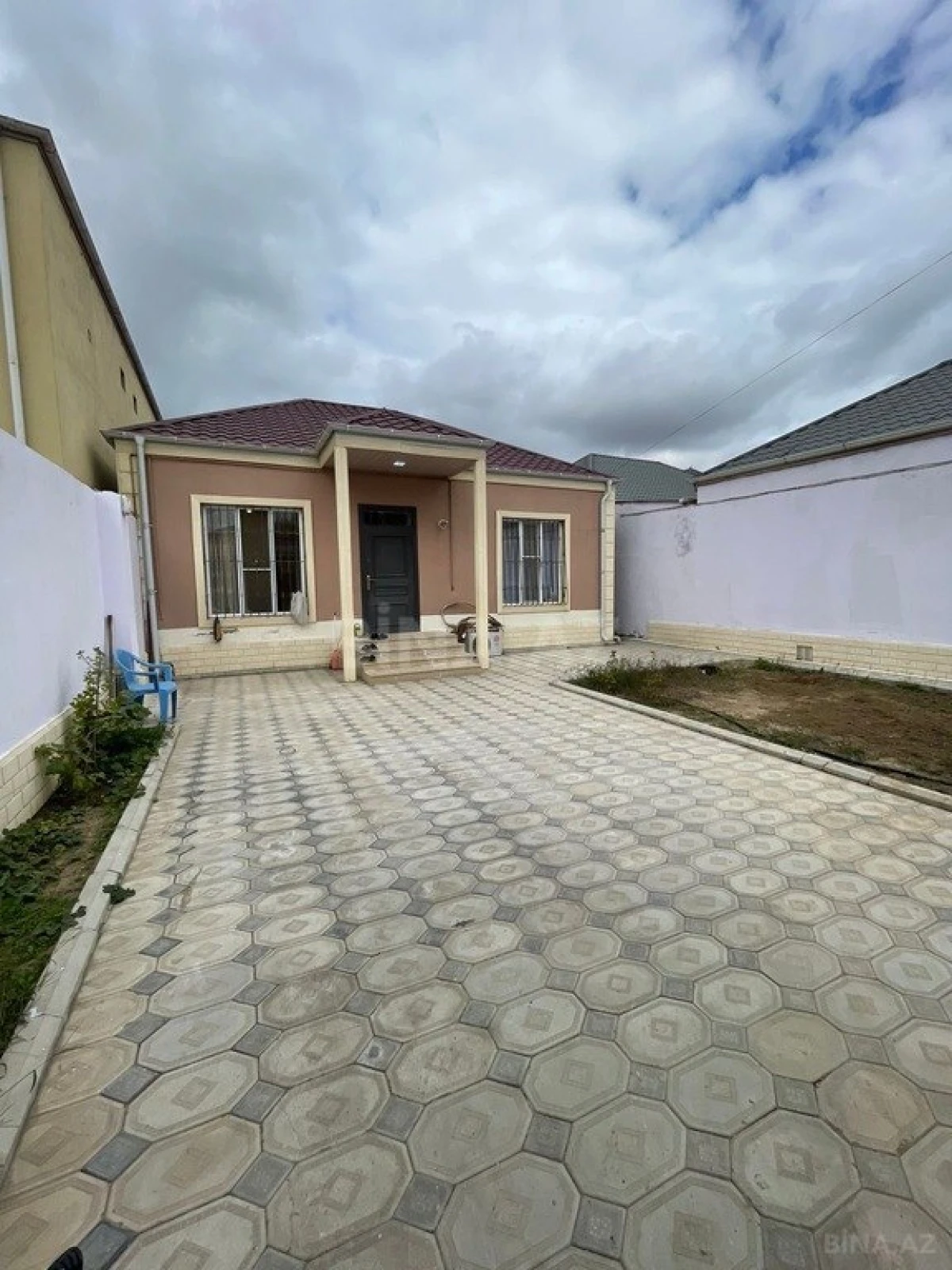 Satılır 3 otaqlı həyət evi 110 m²