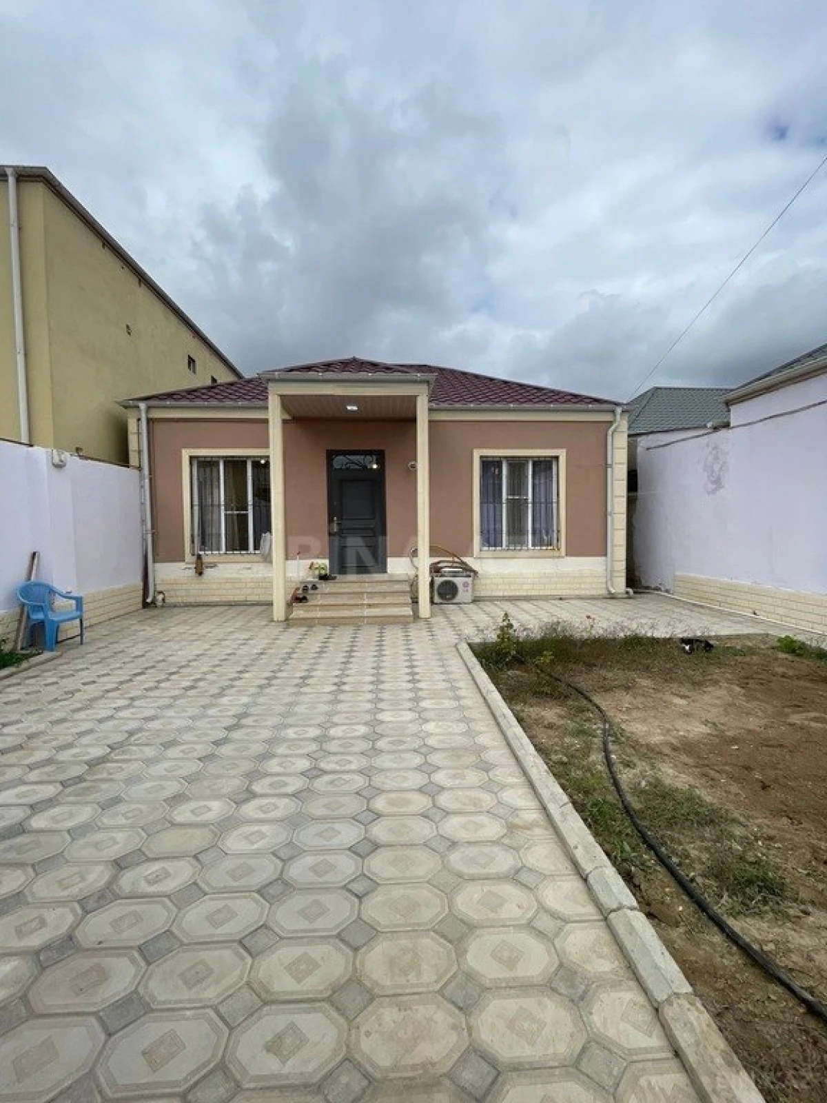 Satılır 3 otaqlı həyət evi 110 m²