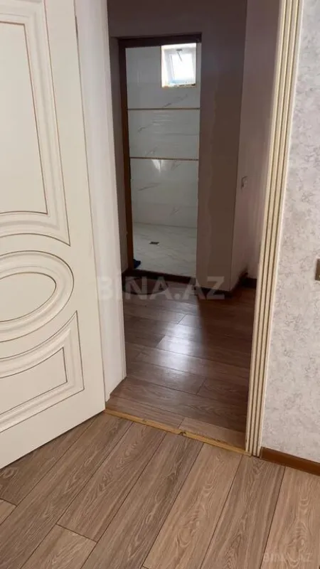 Satılır 6 otaqlı həyət evi 220 m²