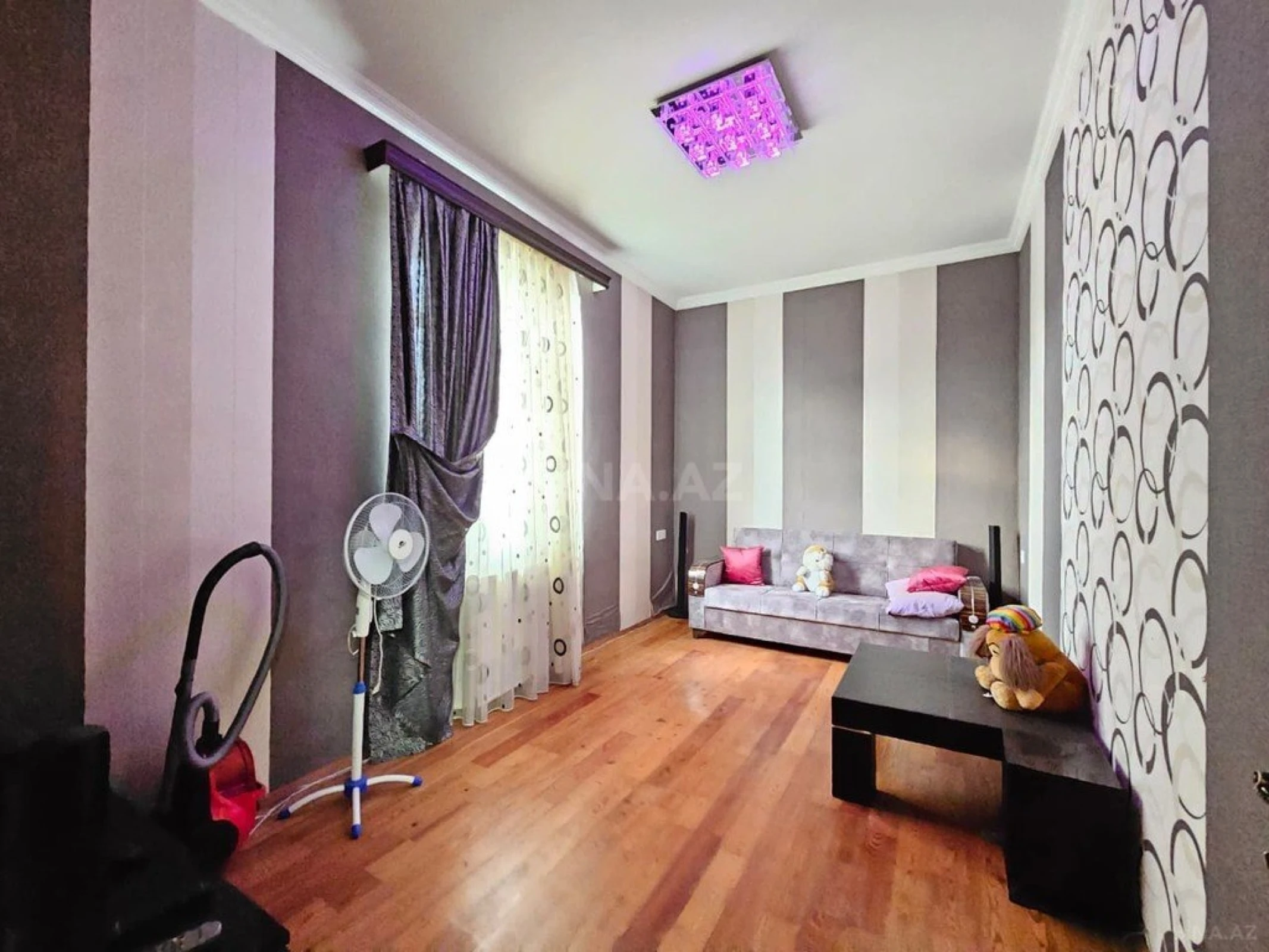 Satılır 5 otaqlı həyət evi 150 m²