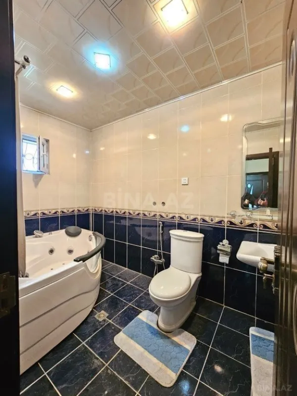 Satılır 5 otaqlı həyət evi 150 m²