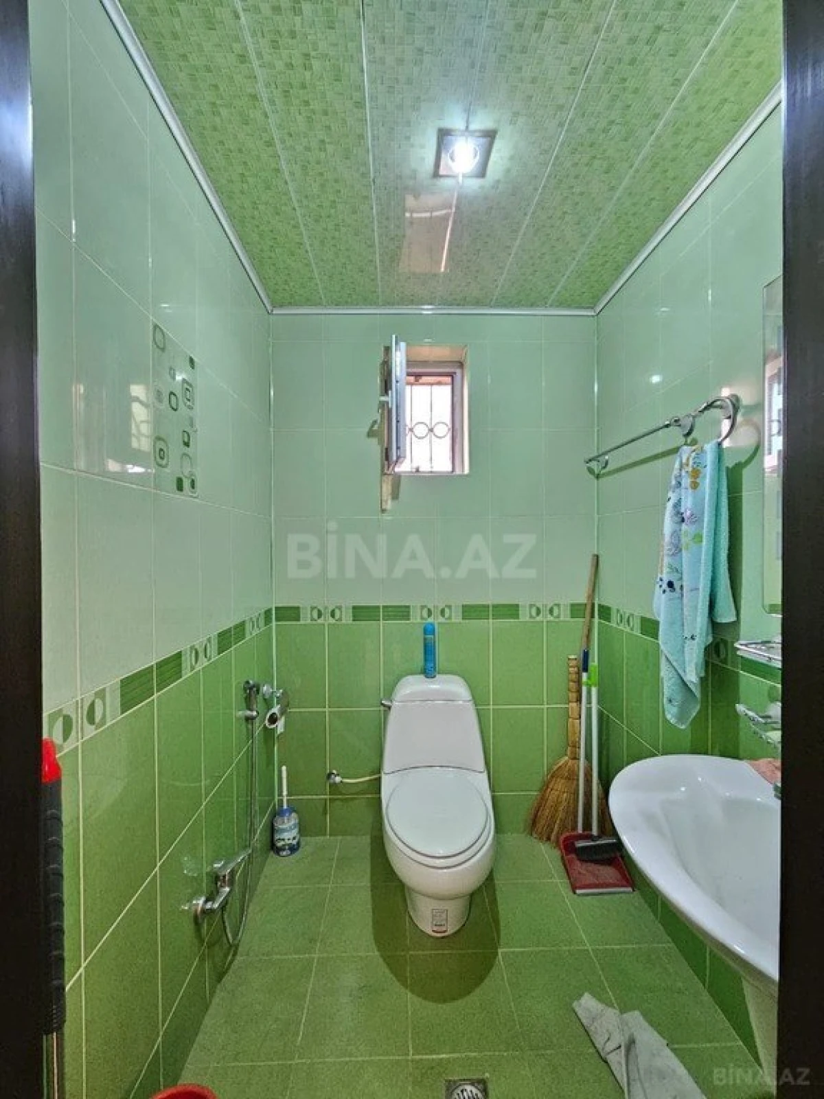 Satılır 5 otaqlı həyət evi 150 m²