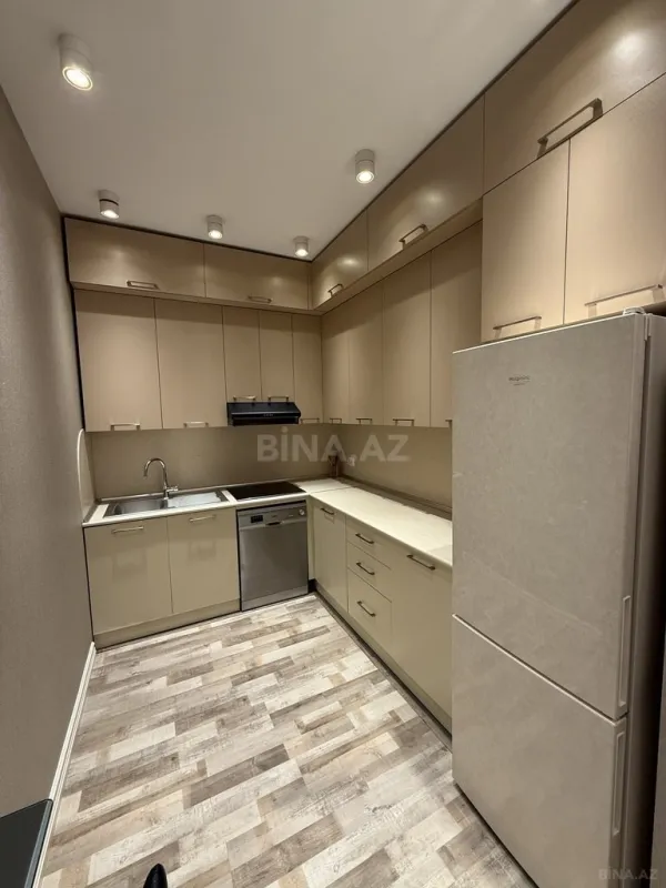 Satılır 2 otaqlı mənzil 64 m²
