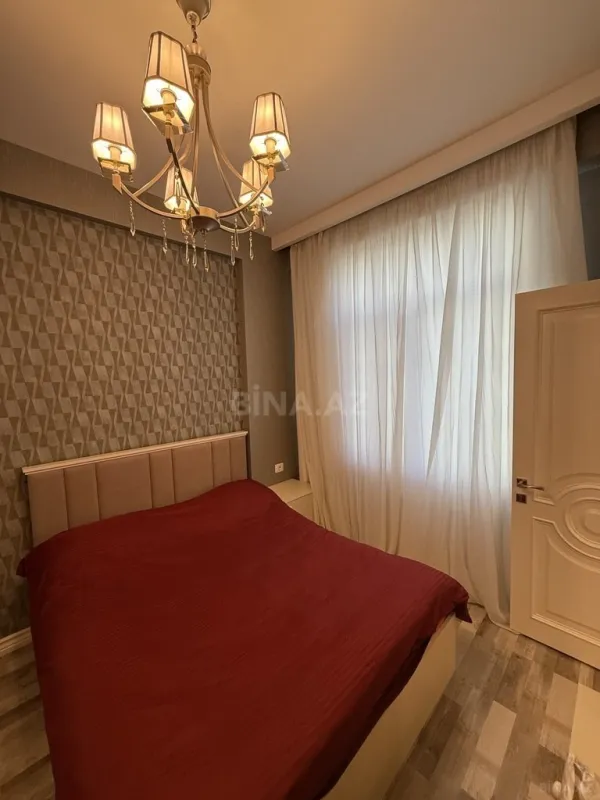 Satılır 2 otaqlı mənzil 64 m²