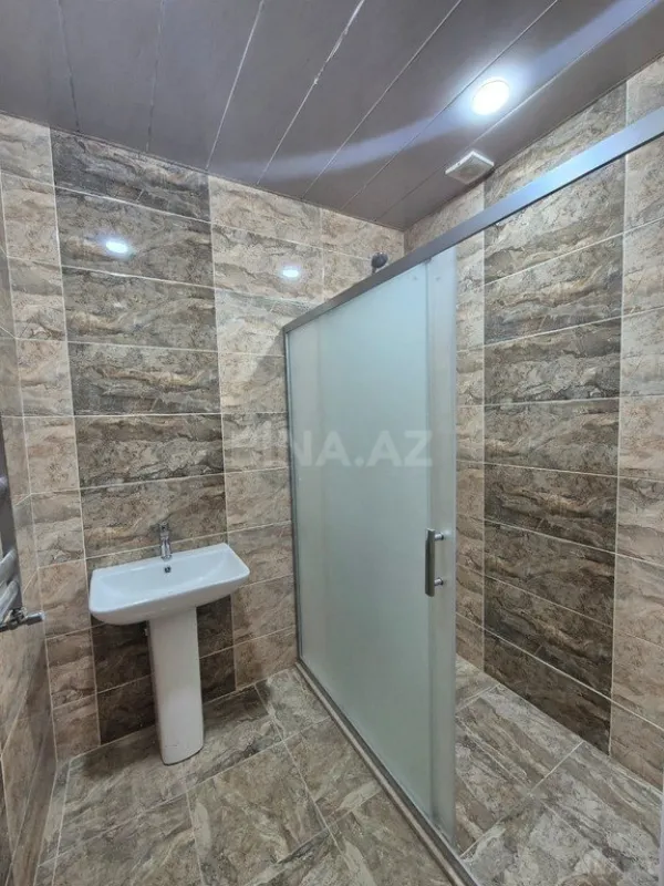 Satılır 3 otaqlı mənzil 120 m²