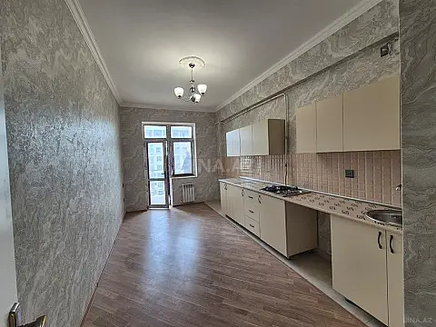 Satılır 3 otaqlı mənzil 120 m²