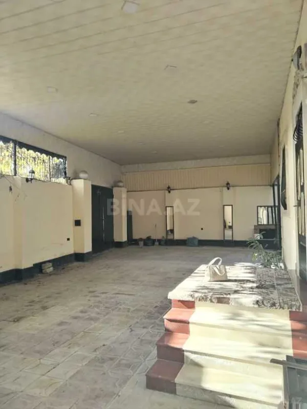 Satılır 6 otaqlı həyət evi 260 m²
