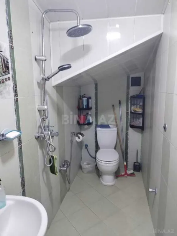 Satılır 6 otaqlı həyət evi 260 m²