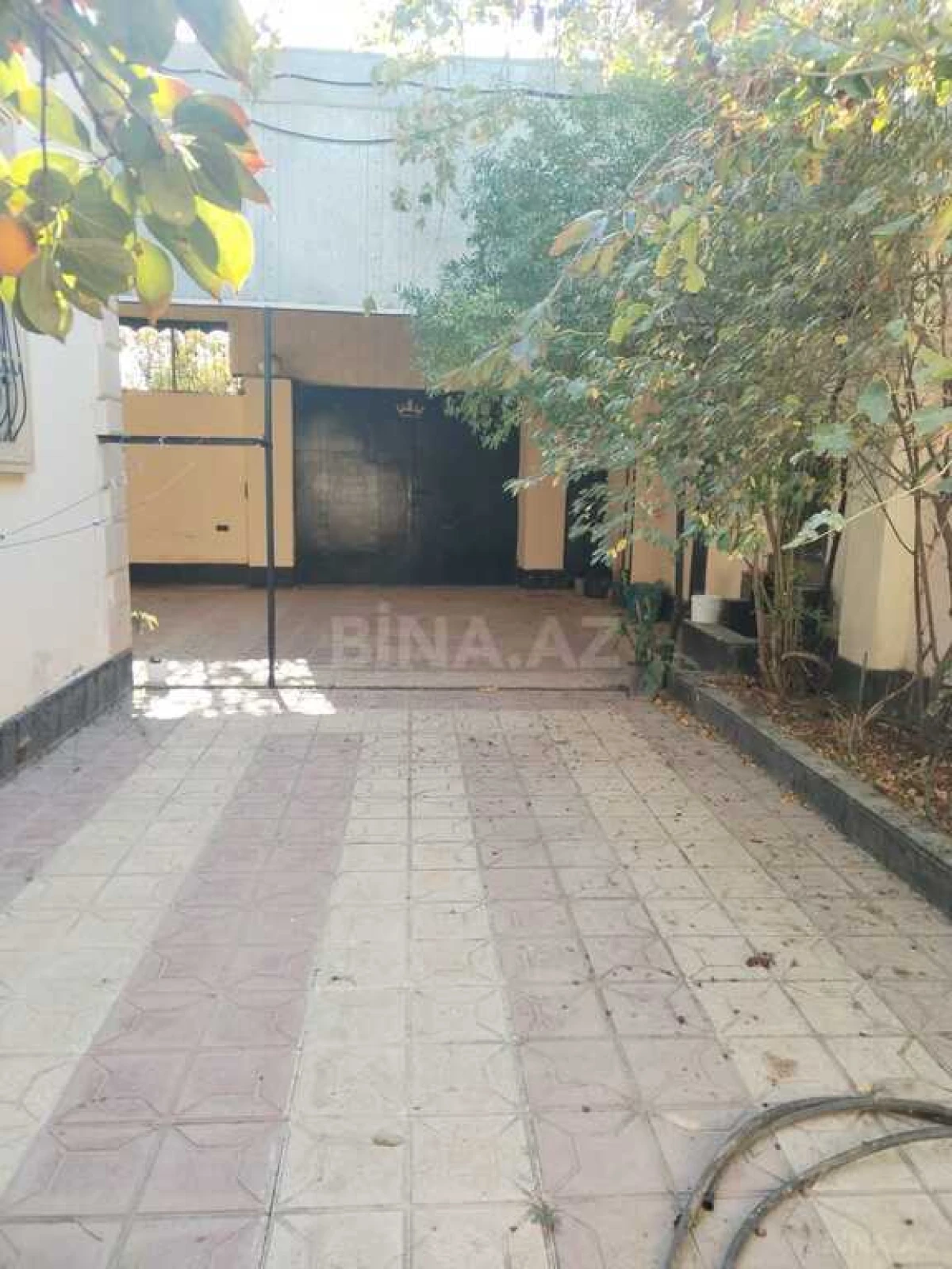 Satılır 6 otaqlı həyət evi 260 m²