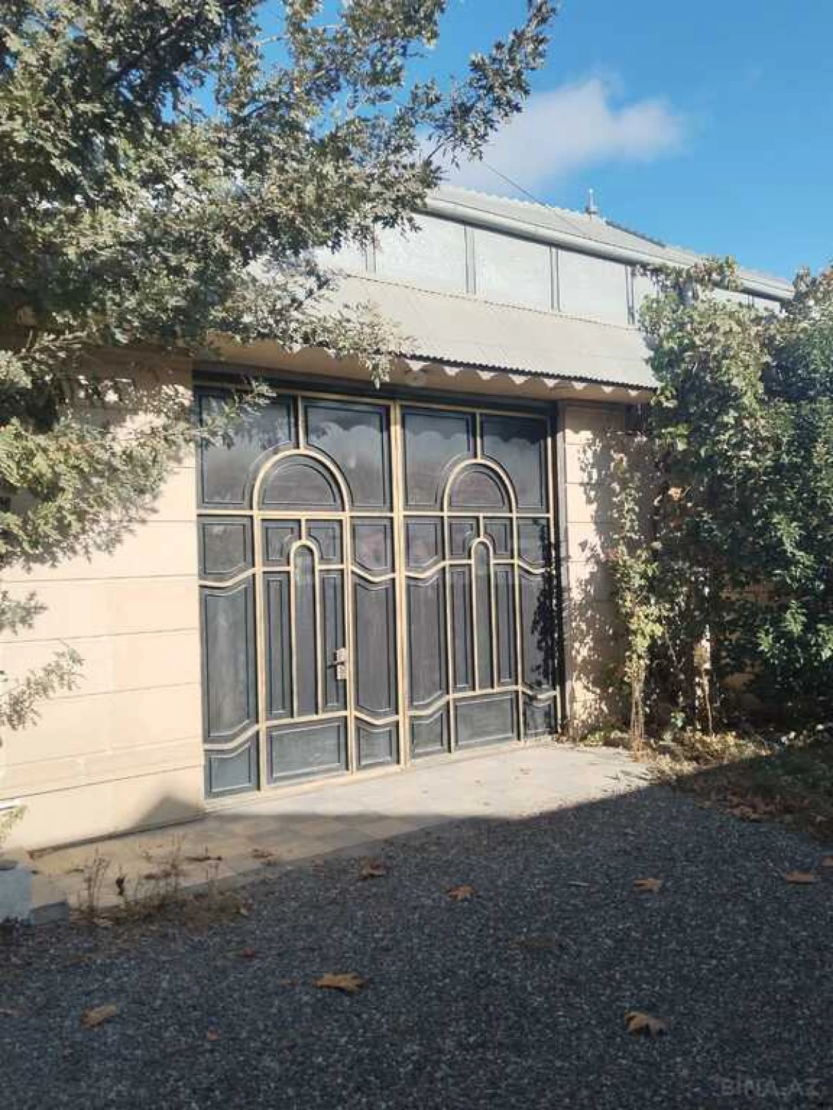 Satılır 6 otaqlı həyət evi 260 m²