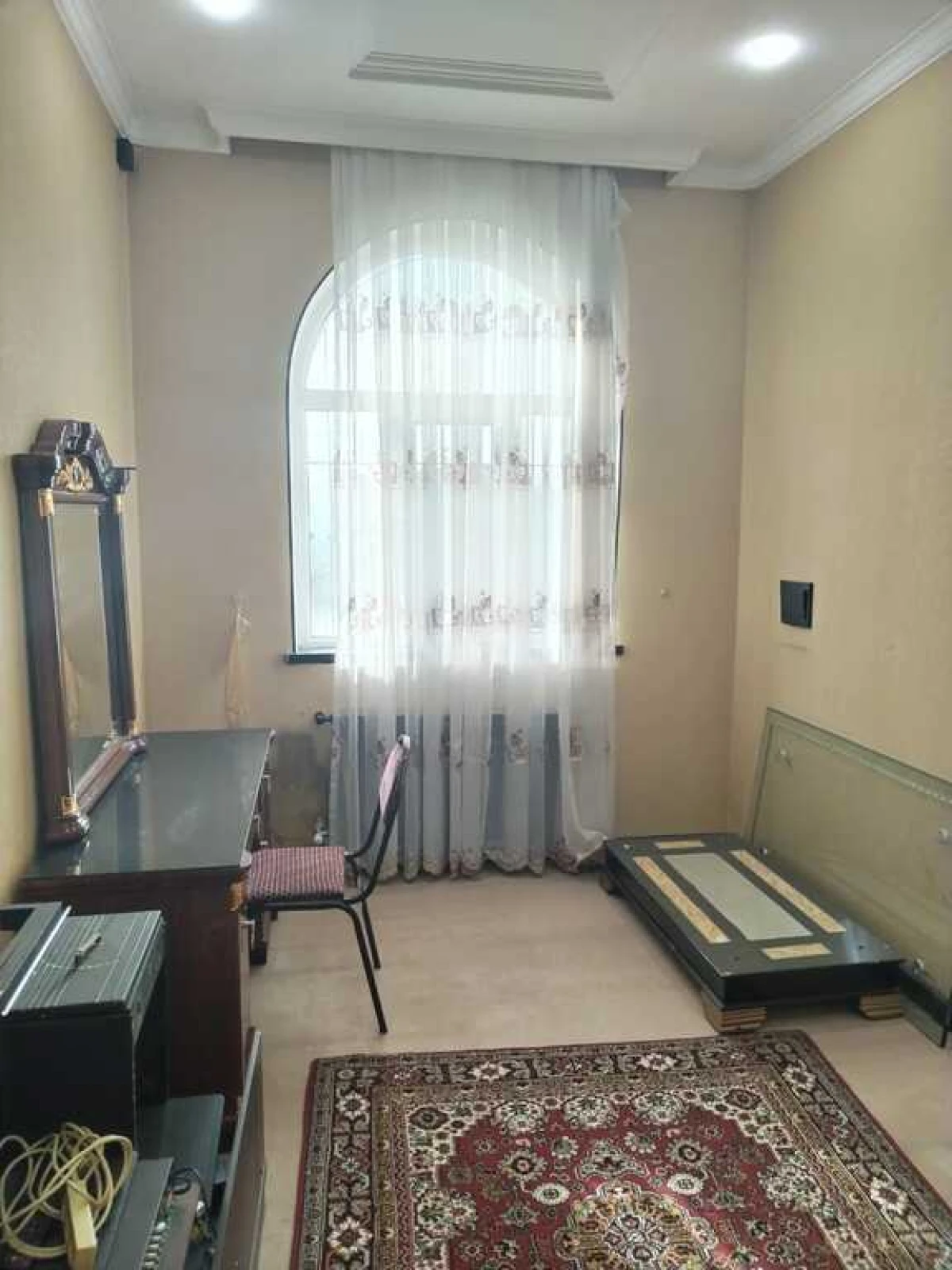 Satılır 6 otaqlı həyət evi 260 m²