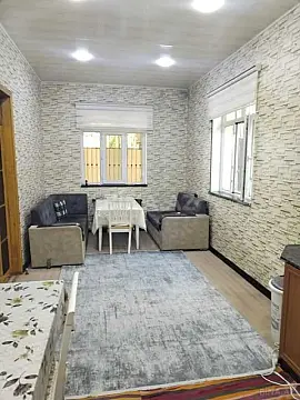 Satılır 6 otaqlı həyət evi 260 m²