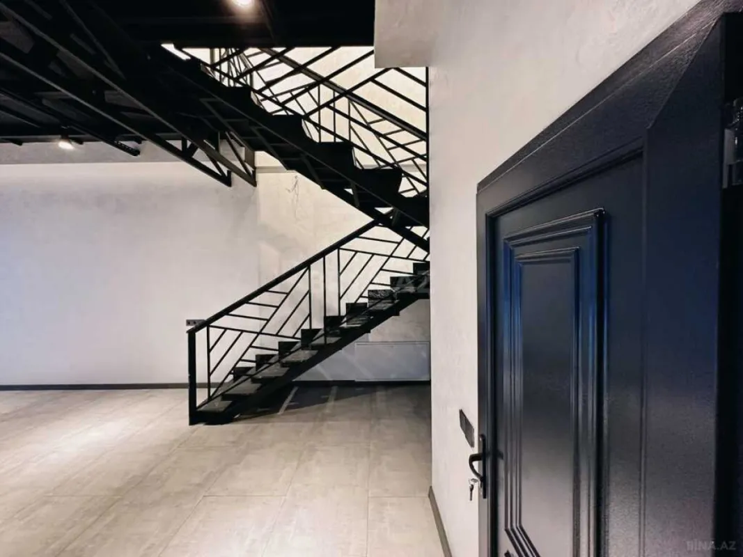 Kirayə verilir 20 otaqlı ofis 1000 m²