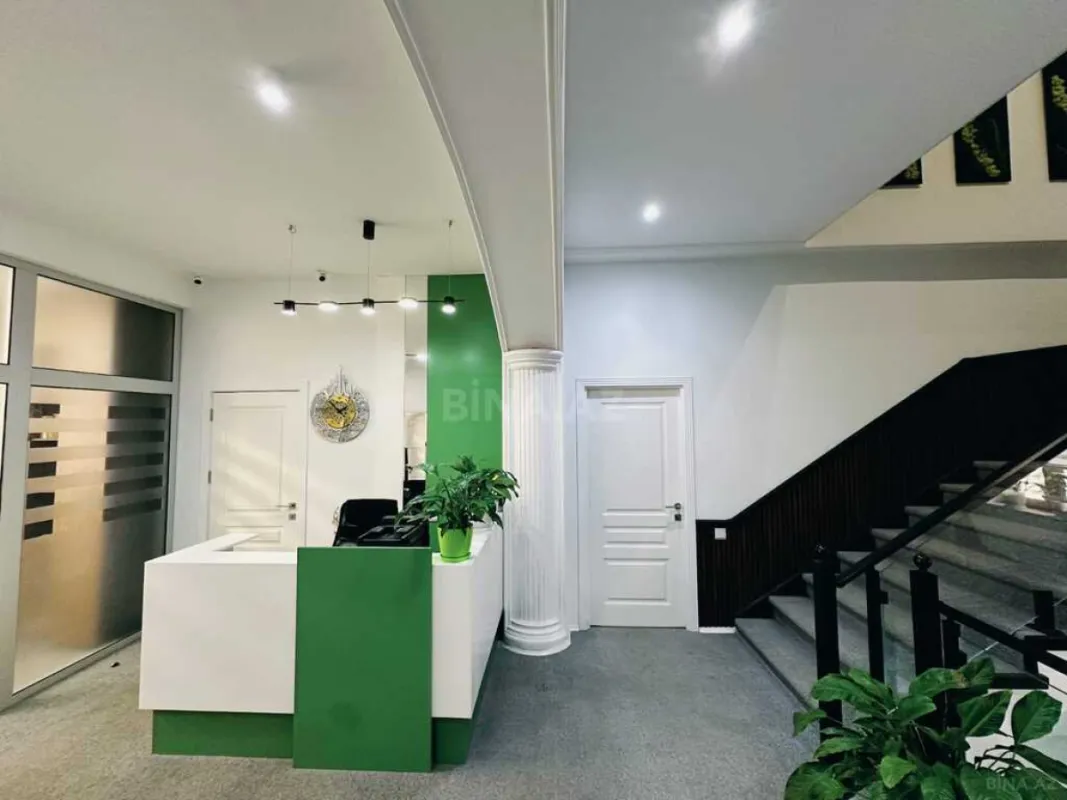 Kirayə verilir 20 otaqlı ofis 1000 m²