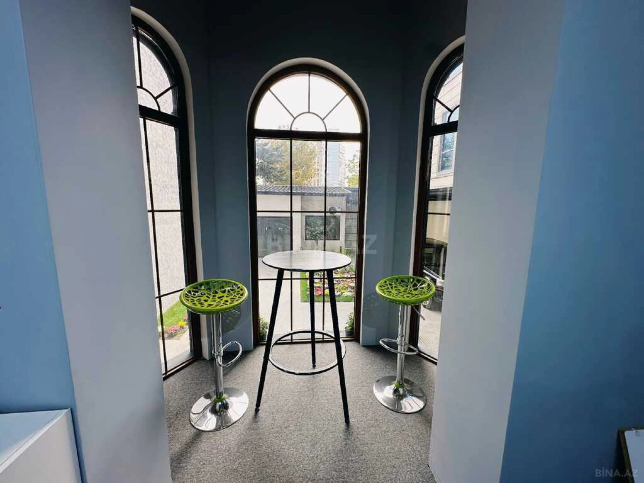 Kirayə verilir 20 otaqlı ofis 1000 m²