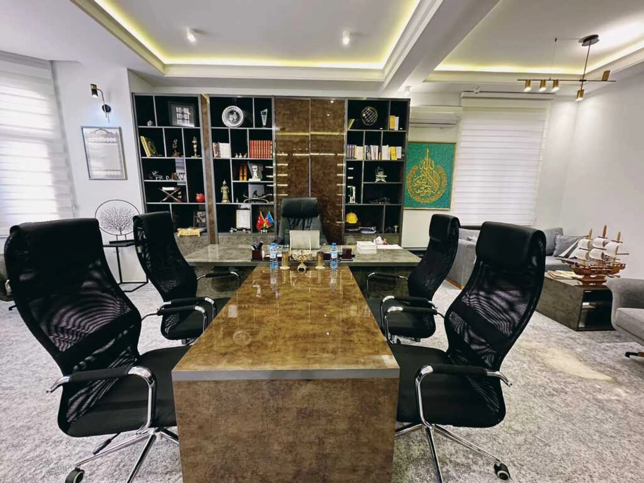 Kirayə verilir 20 otaqlı ofis 1000 m²