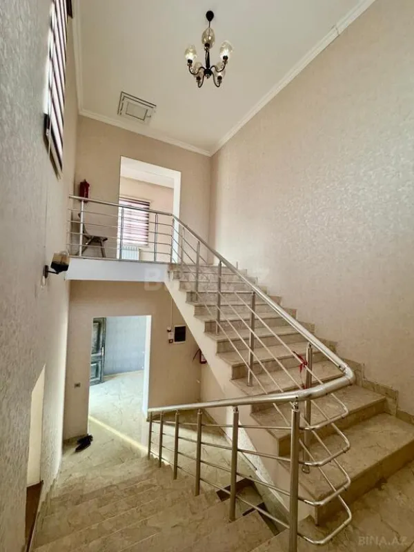 Satılır obyekt 1500 m²