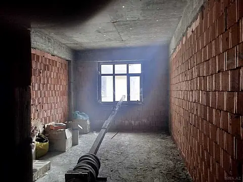 Satılır 3 otaqlı mənzil 145.8 m²