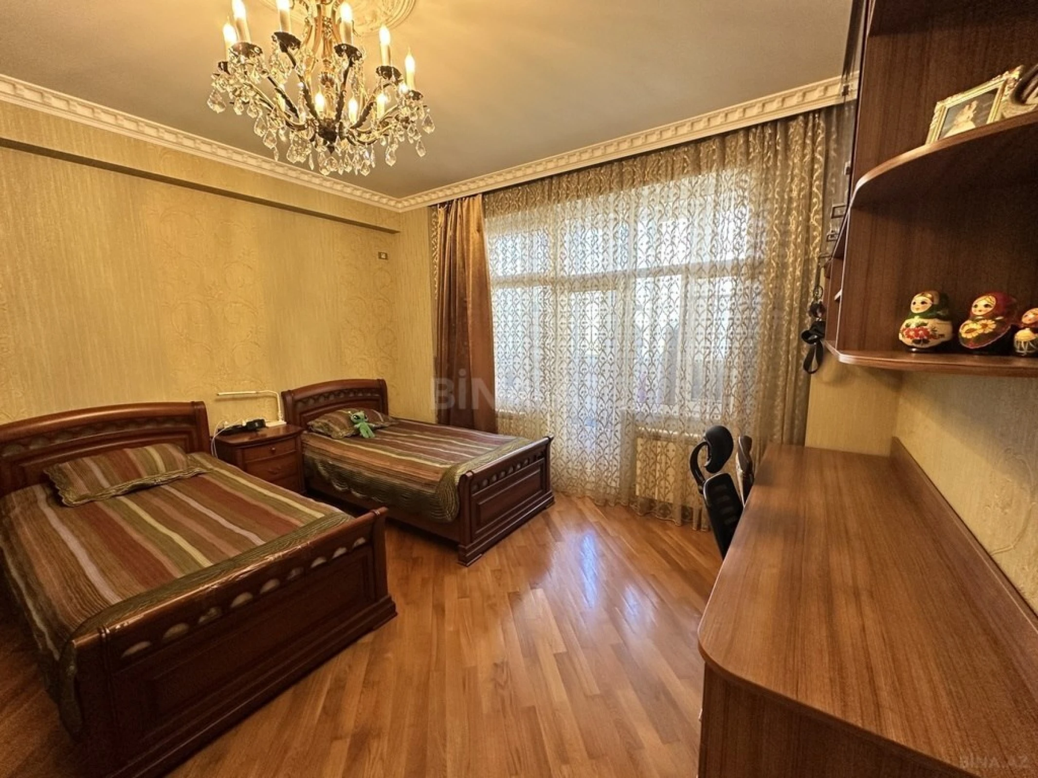 Satılır 3 otaqlı mənzil 128 m²