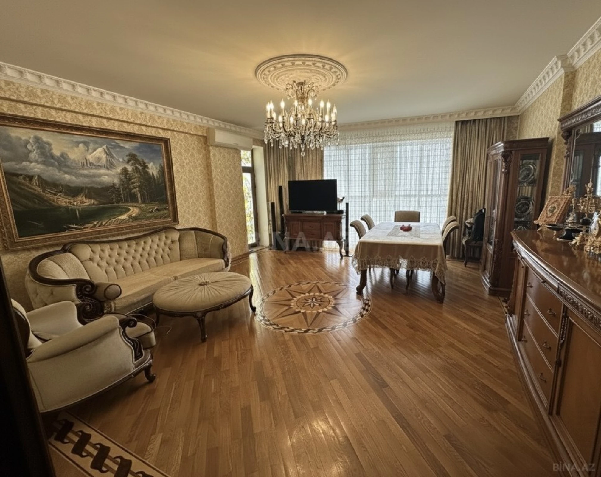 Satılır 3 otaqlı mənzil 128 m²