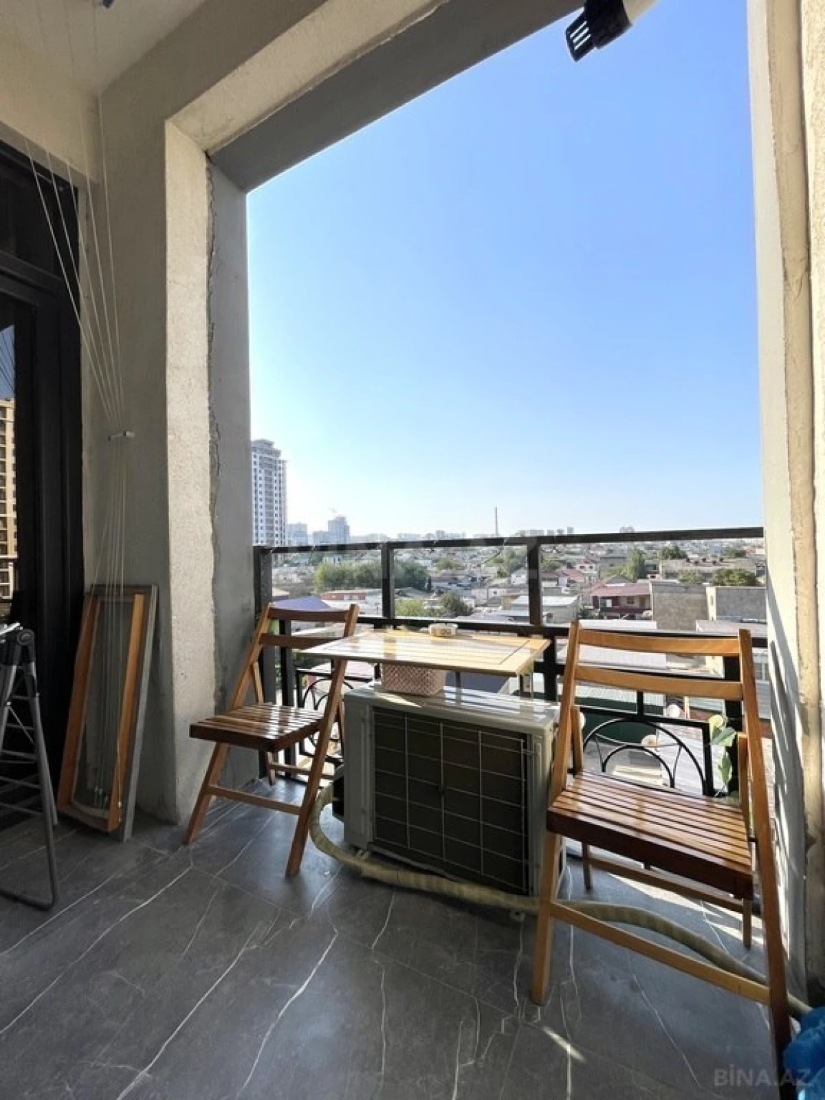 Satılır 3 otaqlı mənzil 101 m²