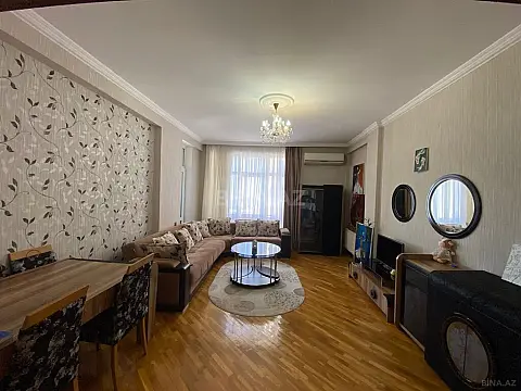 Satılır 2 otaqlı mənzil 84 m²