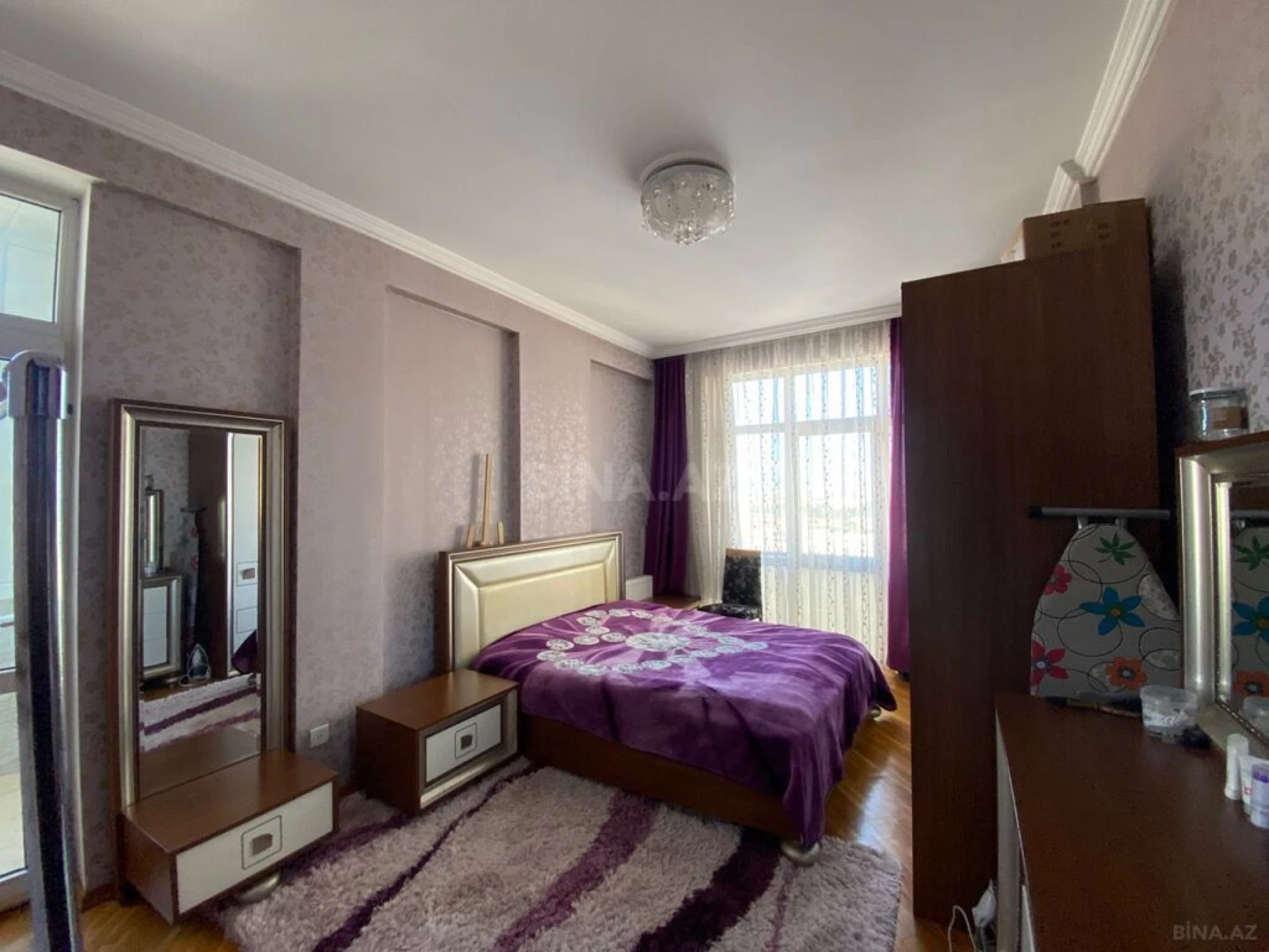 Satılır 2 otaqlı mənzil 84 m²