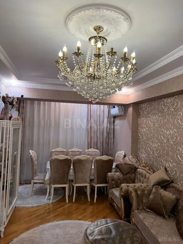 Satılır 2 otaqlı mənzil 63 m²