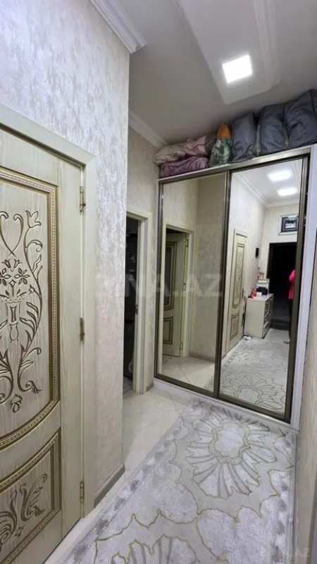 Satılır 2 otaqlı mənzil 63 m²