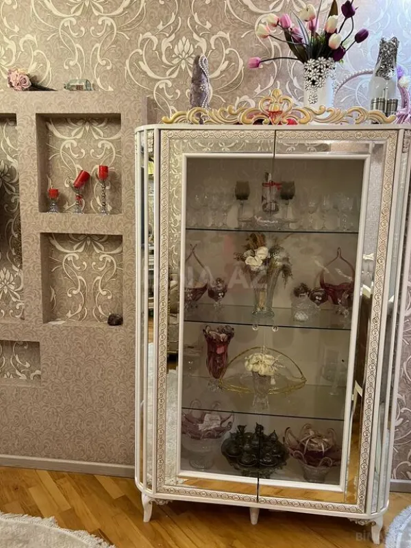 Satılır 2 otaqlı mənzil 63 m²