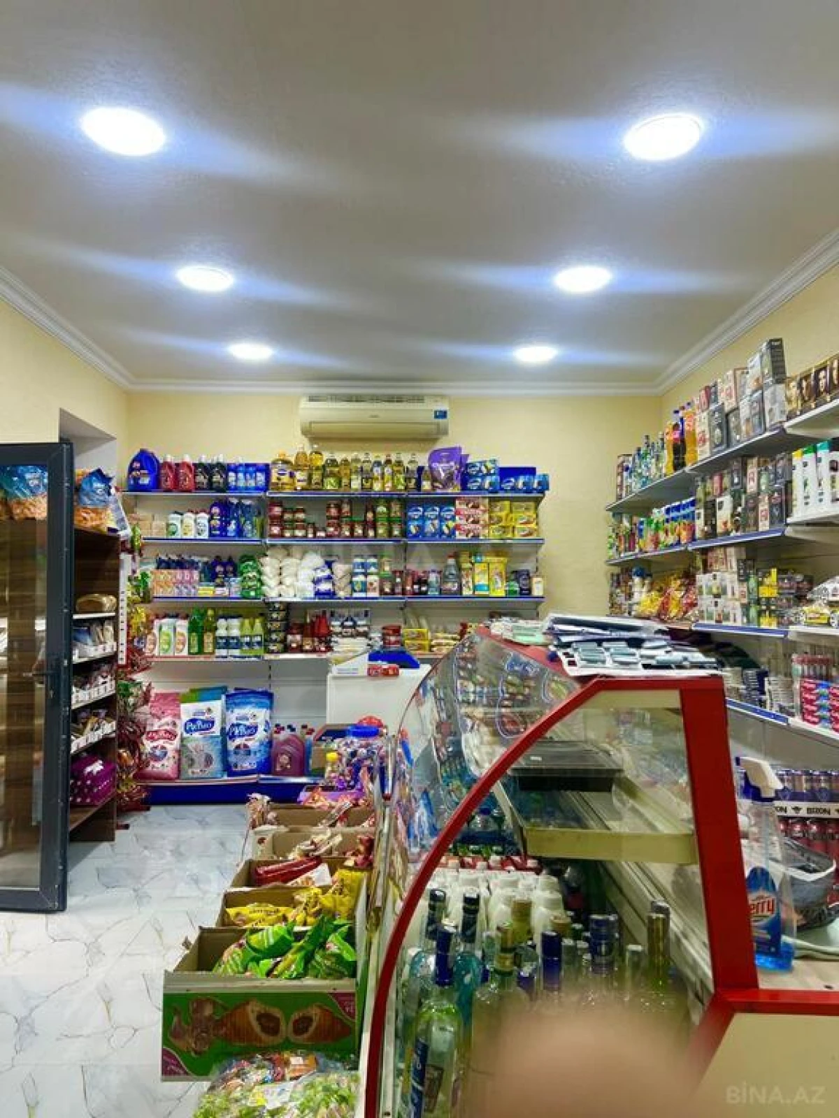 Satılır obyekt 28 m²