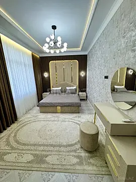 Kirayə verilir 3 otaqlı mənzil 170 m²