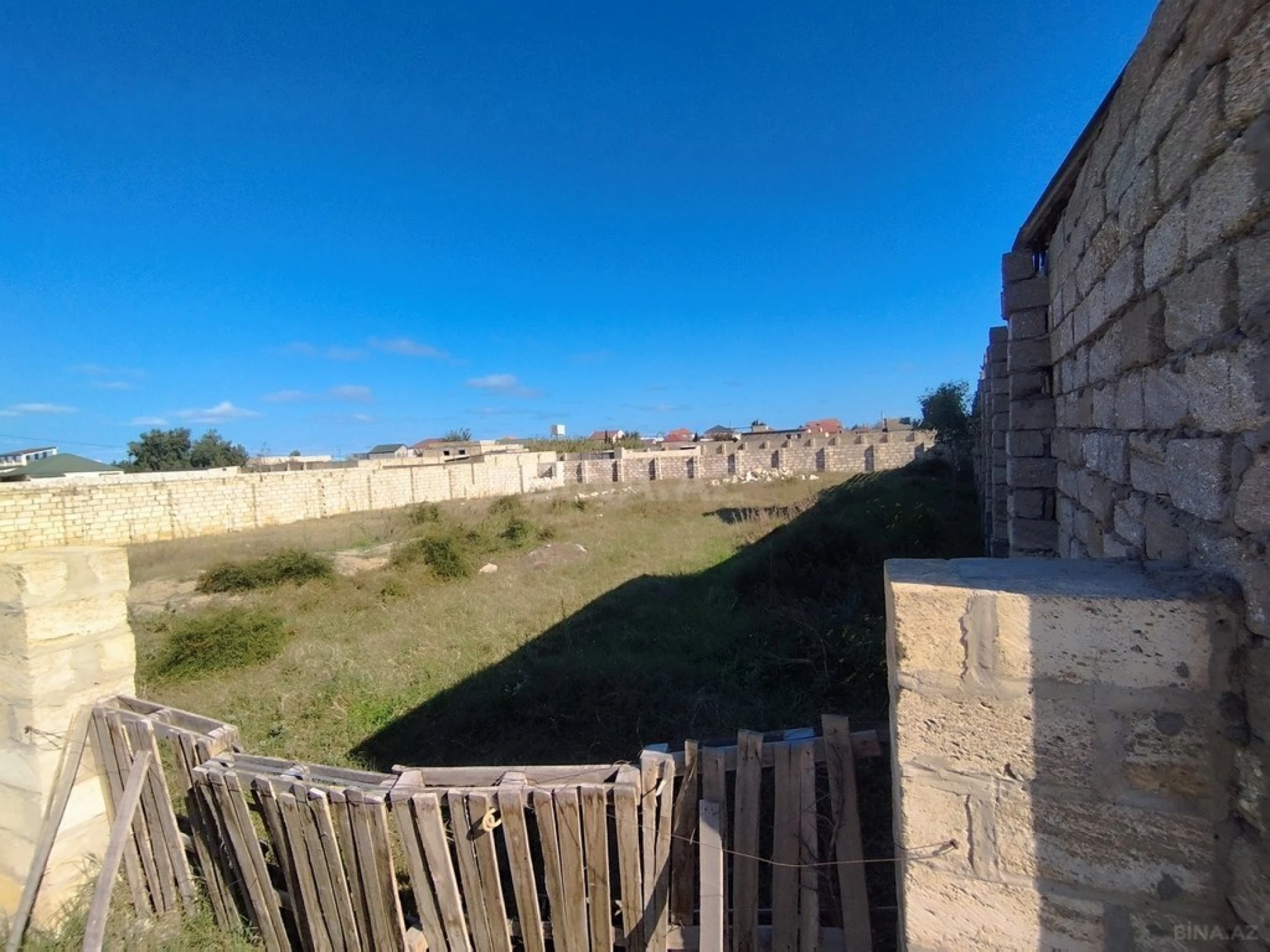 Satılır torpaq sahəsi 12 m²