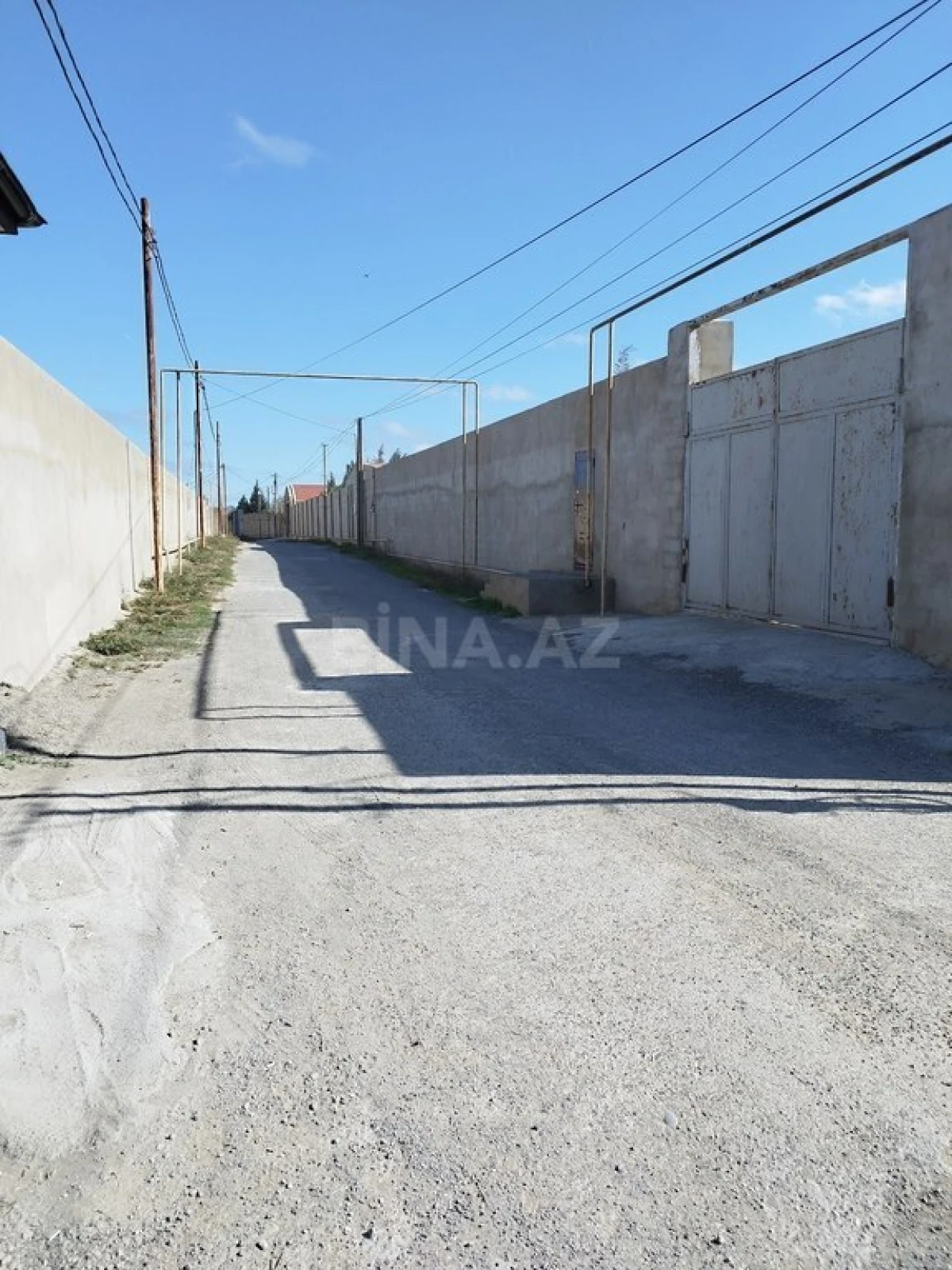 Satılır torpaq sahəsi 12 m²