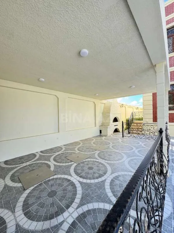 Satılır 5 otaqlı həyət evi 450 m²